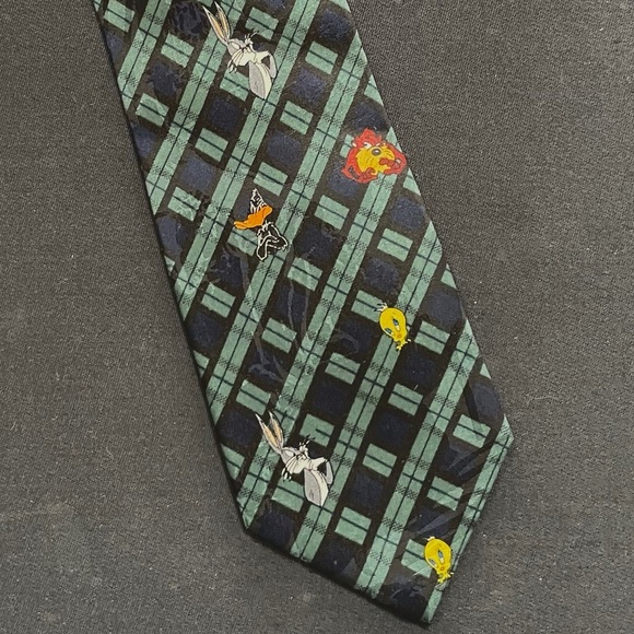 Looney Tunes Mania tie - Picture 1 of 4